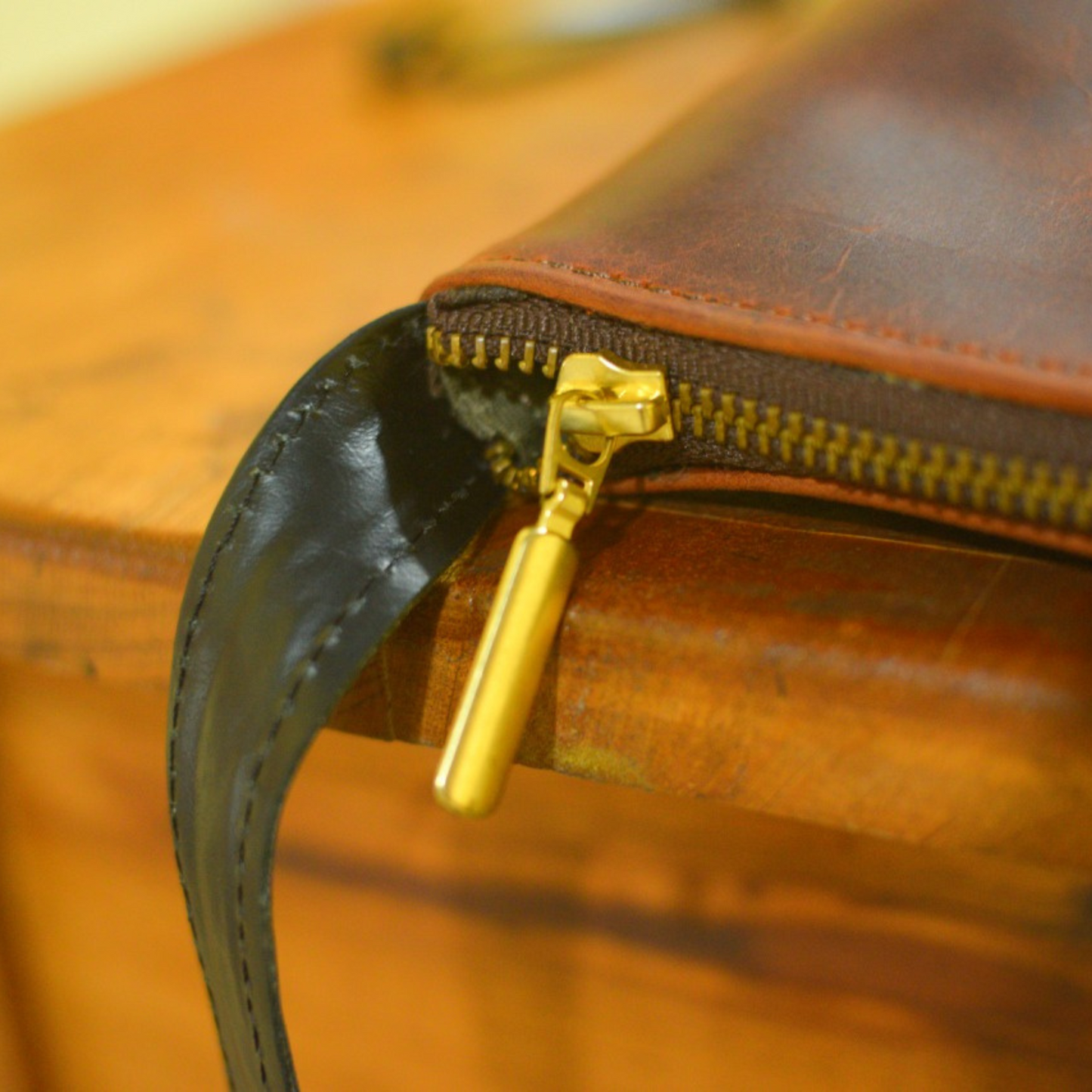 The Vintage Leather tote